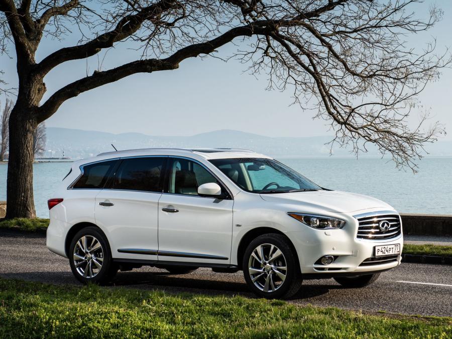  Infiniti JX35 2013 года  (RU) (фото 18 из 30)